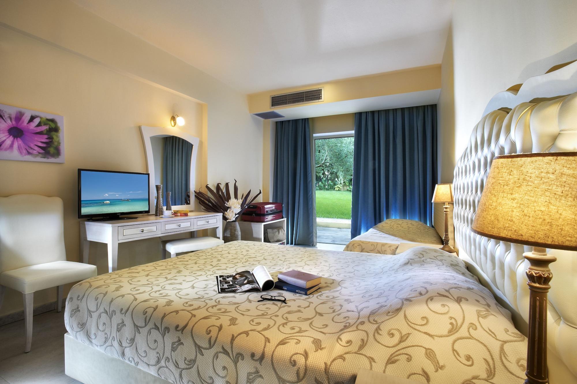Portes Beach Hotel Nea Poteidaia Exterior photo