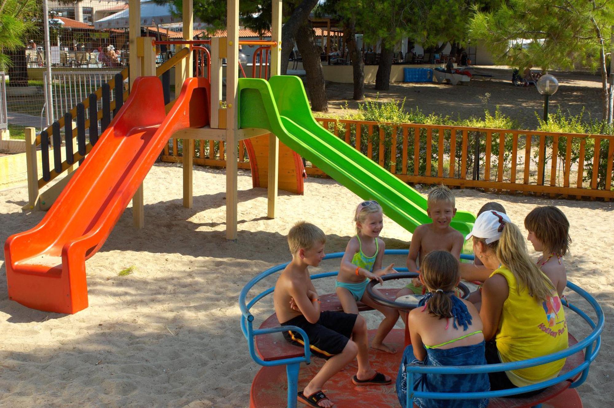 Portes Beach Hotel Nea Poteidaia Exterior photo