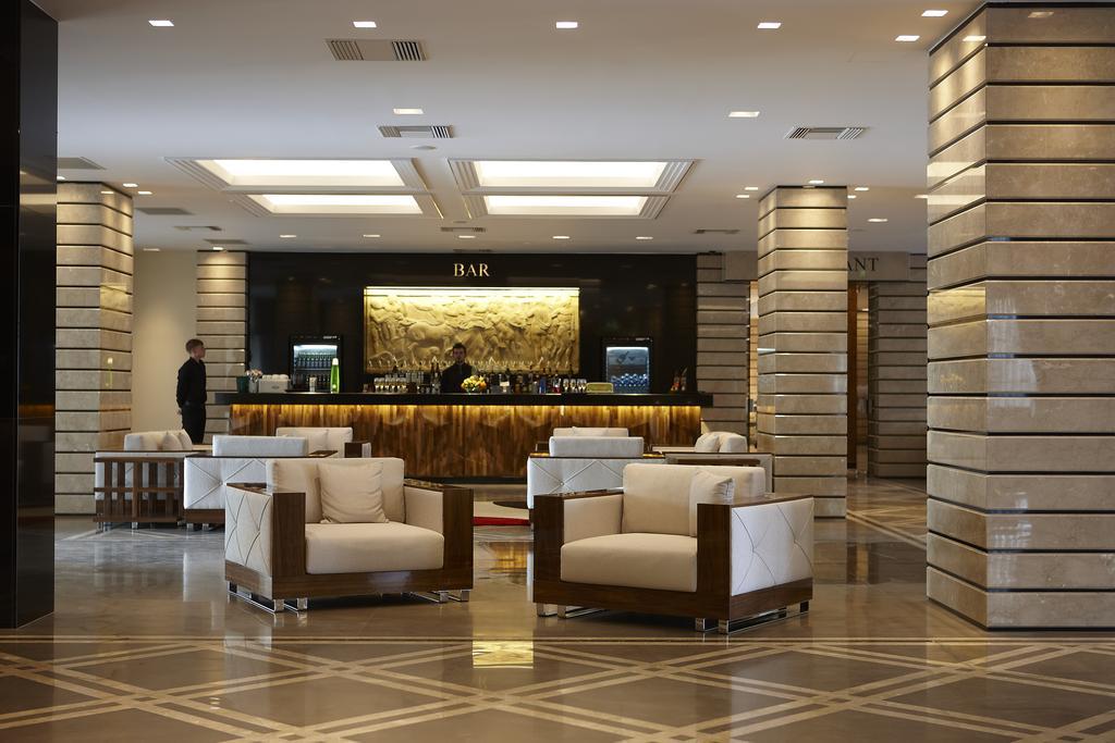 Portes Beach Hotel Nea Poteidaia Exterior photo
